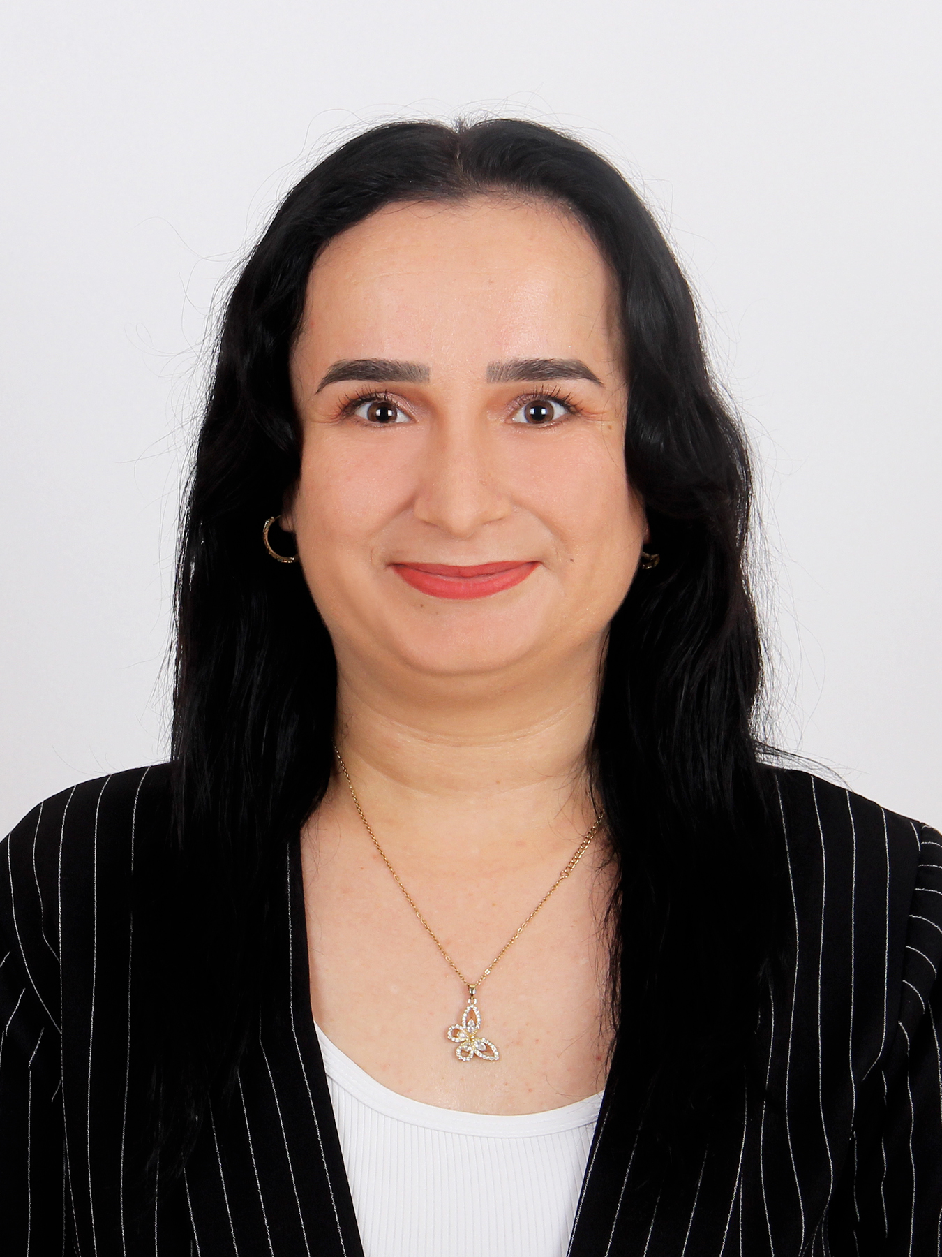 &Ouml;ZNUR &Ouml;ZEL