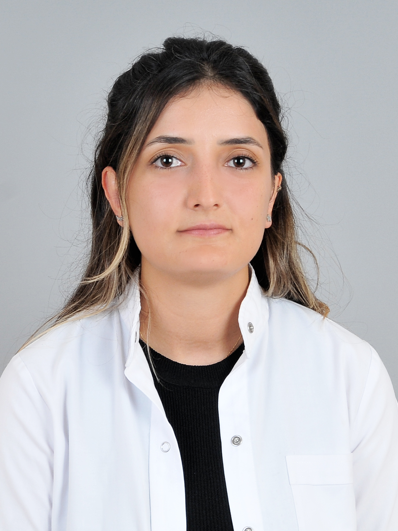 KÜBRA ALBAYRAK